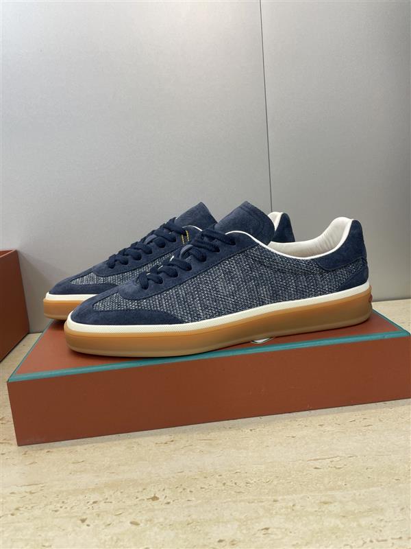 2025112815365621 320